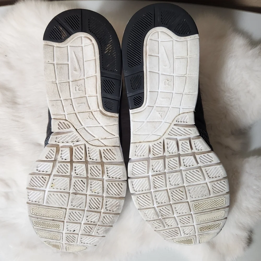 Nike SB Boys Eric Koston 2 Air Max Gray Red Sneakers-Size 6